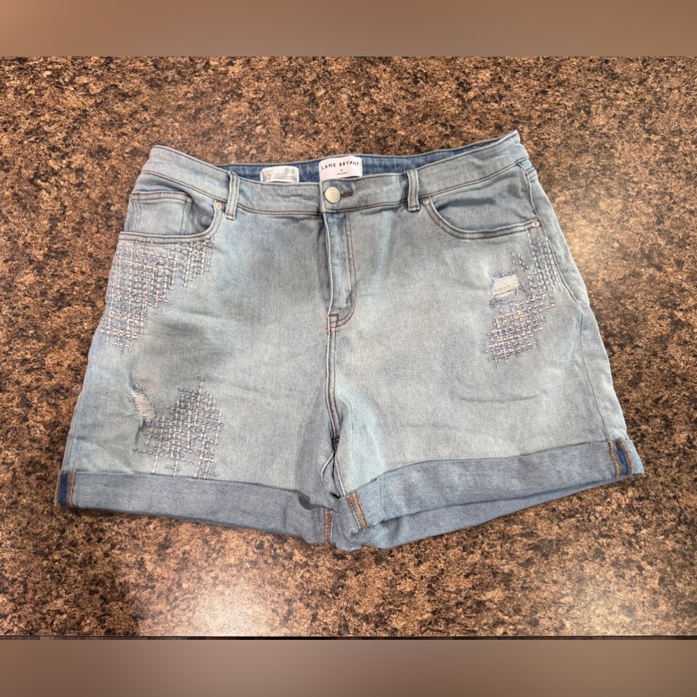 Lane Bryant Mid-Rise Boyfriend Midi Shorts, Size 20